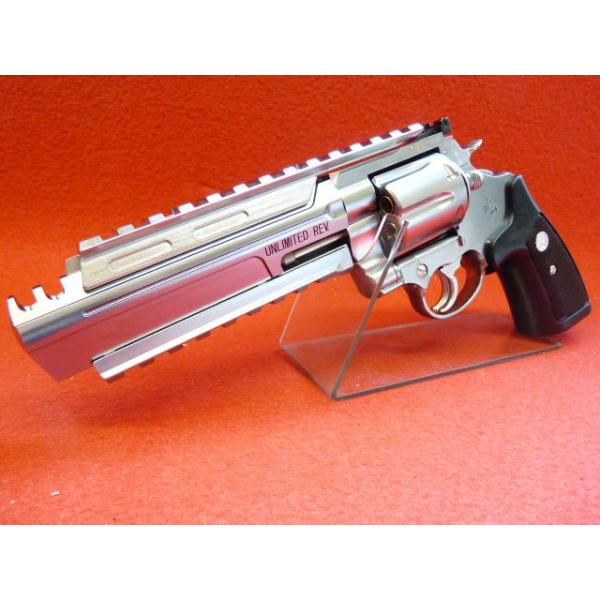 mokei-paddock_102156