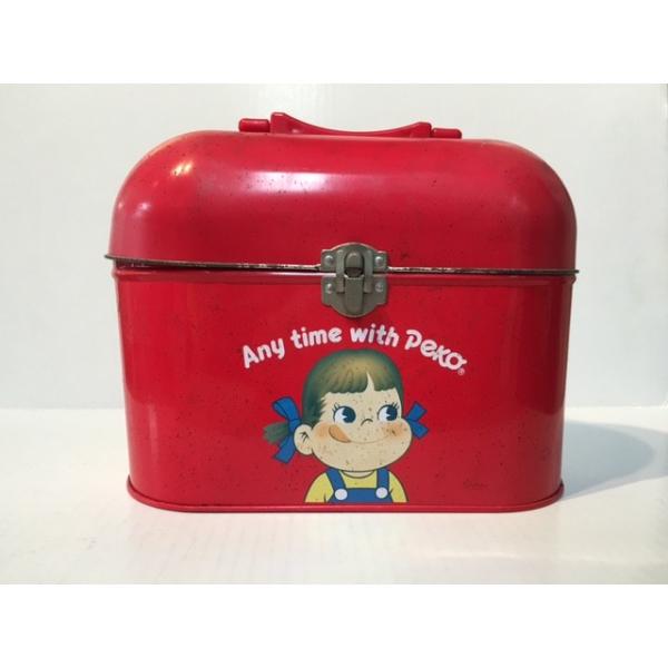 不二家（FUJIYA） ◎不二家ペコちゃん 角丸ブリキ缶 赤色 Any time