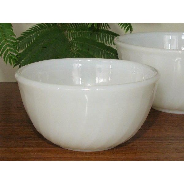 FIRE KING ファイヤーキング スワールミキシングボウル 5インチ : SK