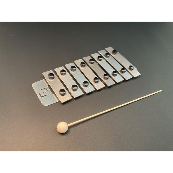 tasiro_kikikane-hachi