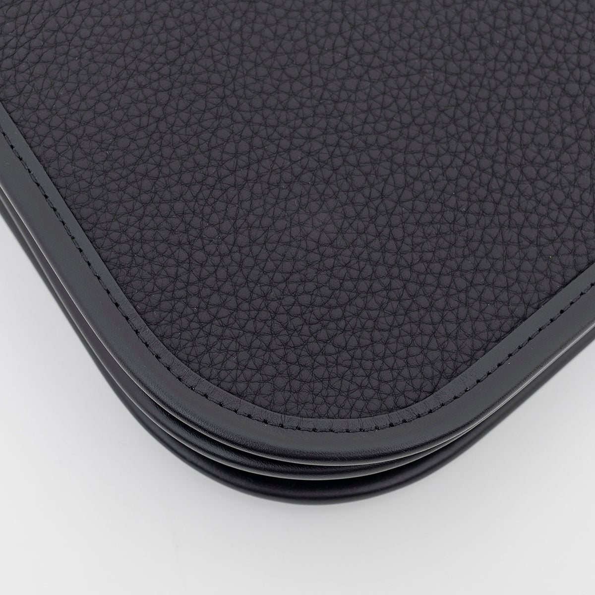 MICHELLE POSTMAN SHOULDER / DIPLO SKY｜ショルダーバッグ 本革