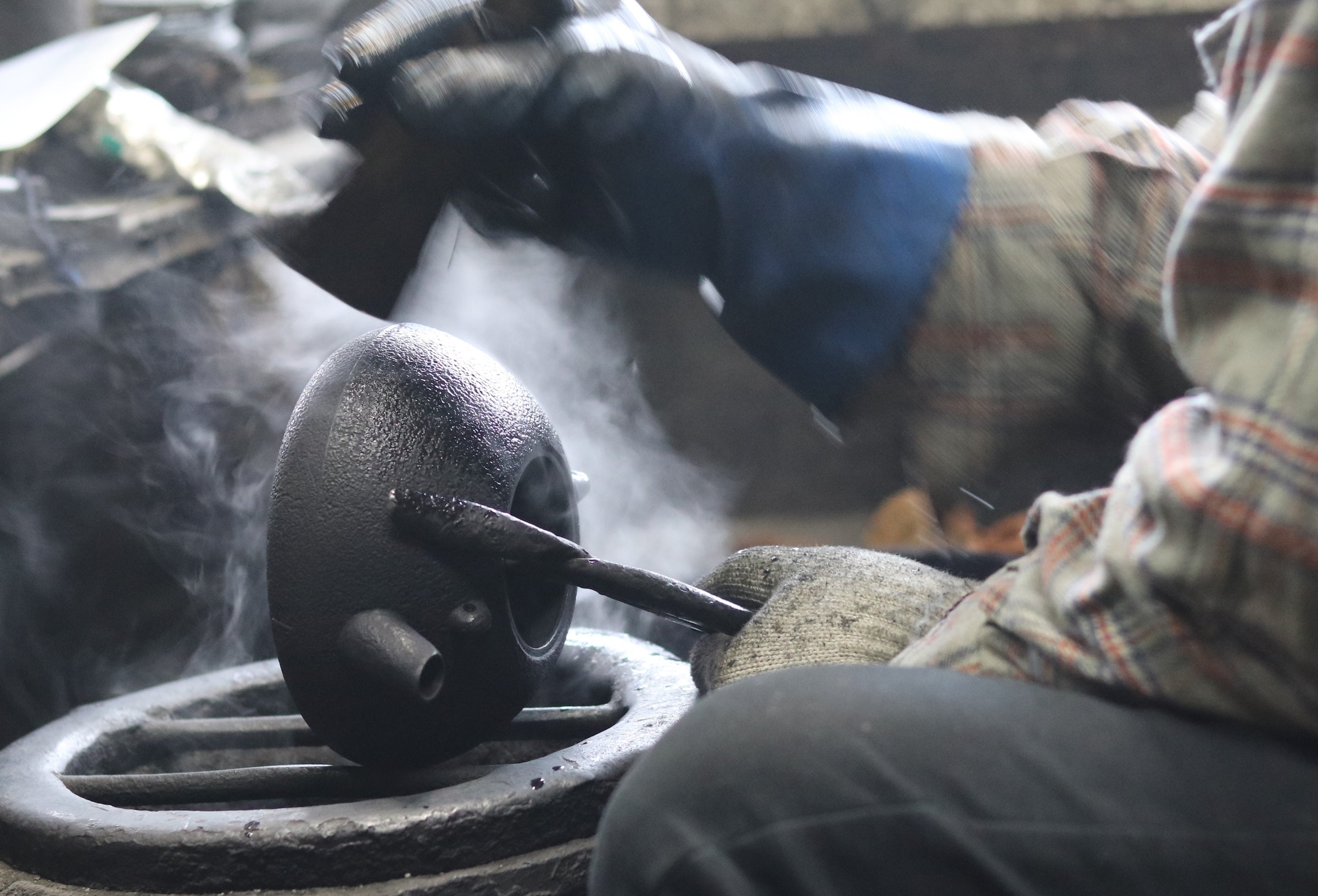南部鉄器 鉄瓶 | たいら | 1.0L | 薫山工房