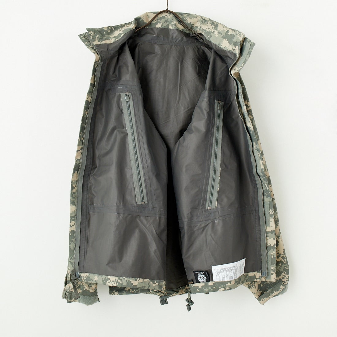 MILITARY [ミリタリー] ECWCS GEN3 LEVEL6 エクストリーム コールド