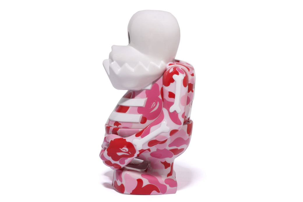 BAPE X BOUNTY HUNTER 】ABC CAMO SKULL-KUN FIGURE | bape.com