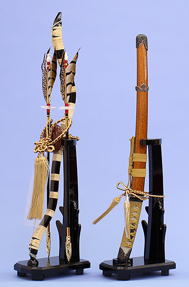 兜や鎧、五月人形と一緒に飾る、弓太刀の単品販売 – 寿鳳人形の東芸