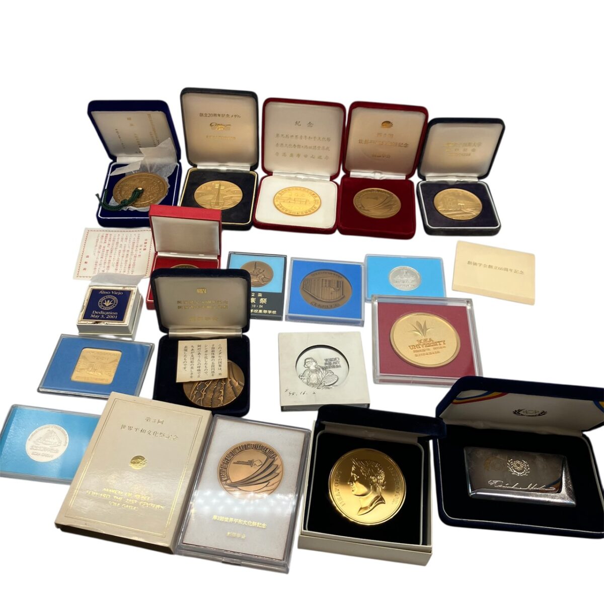 買取実績】金メッキの記念メダル・記念品をお買取りしました！ | 買取