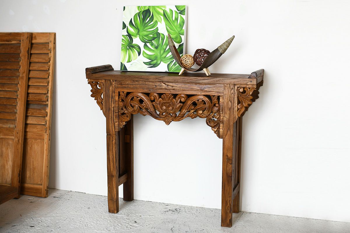 風合いのあるレリーフが魅力的なCHISTA/チーク古材 コンソールテーブル