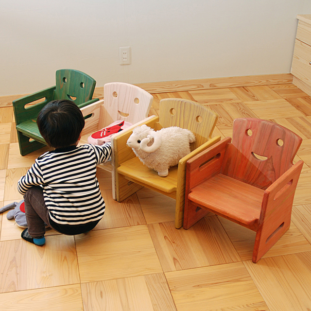 国産無垢杉 キッズ用 スマイルチェア | 国産無垢材オリジナル家具