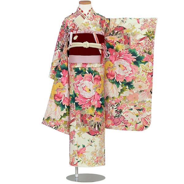 PR+》白地に藤色の牡丹と花車の着物／七五三・七歳女の子 | 宅配着物