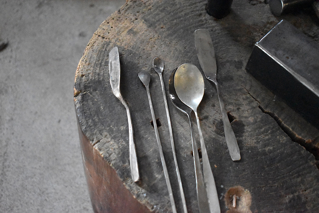 川地あや香 金工