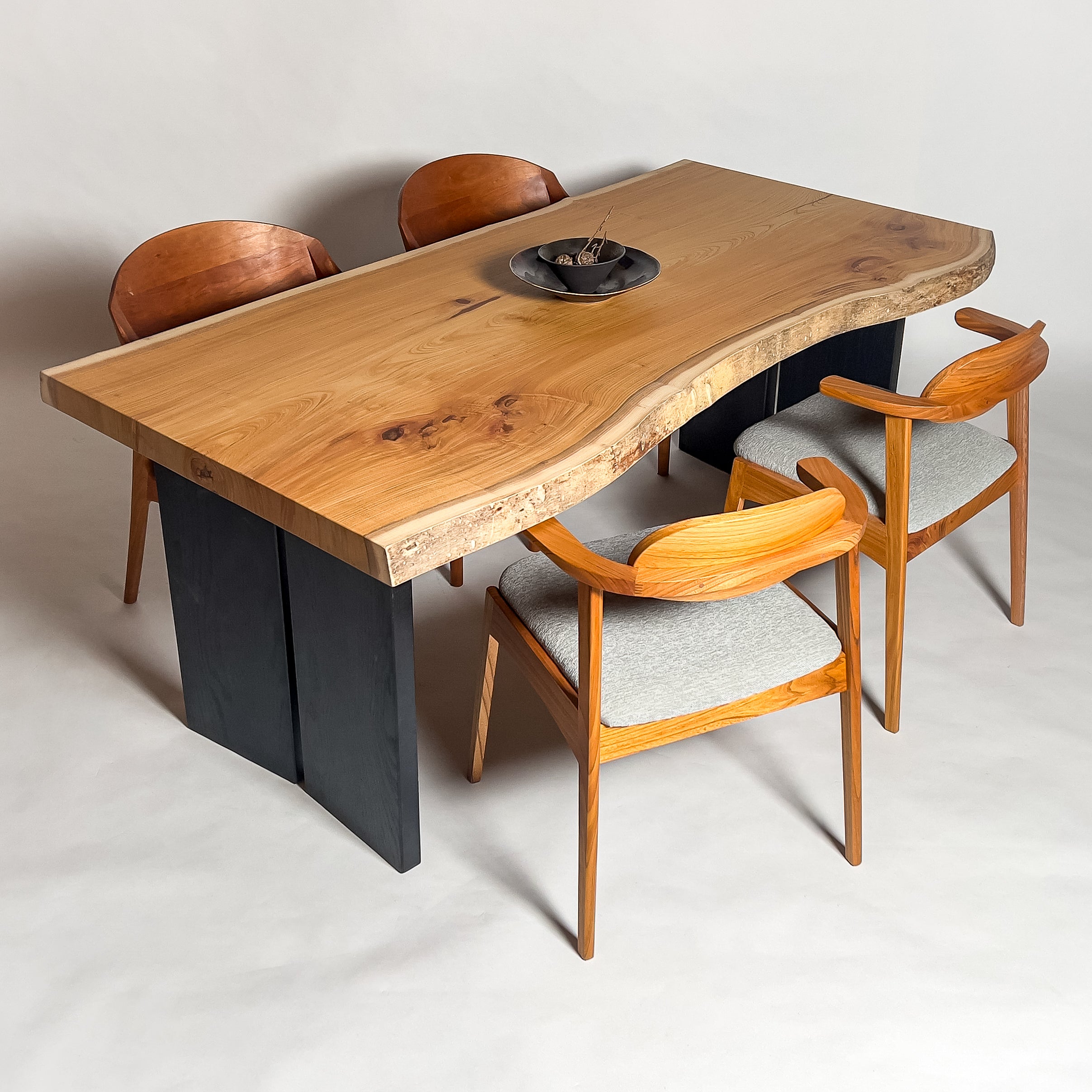 欅（けやき）一枚板テーブル｜【公式】KIDO MEIMOKU（鬼童銘木