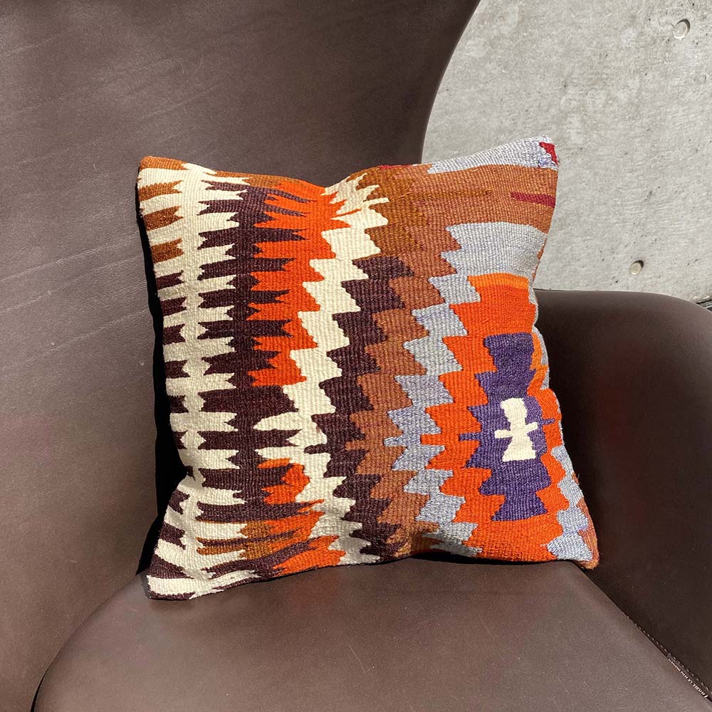 オールドキリム キリムクッションカバー 40×40㎝ (C-14291) – キリム屋