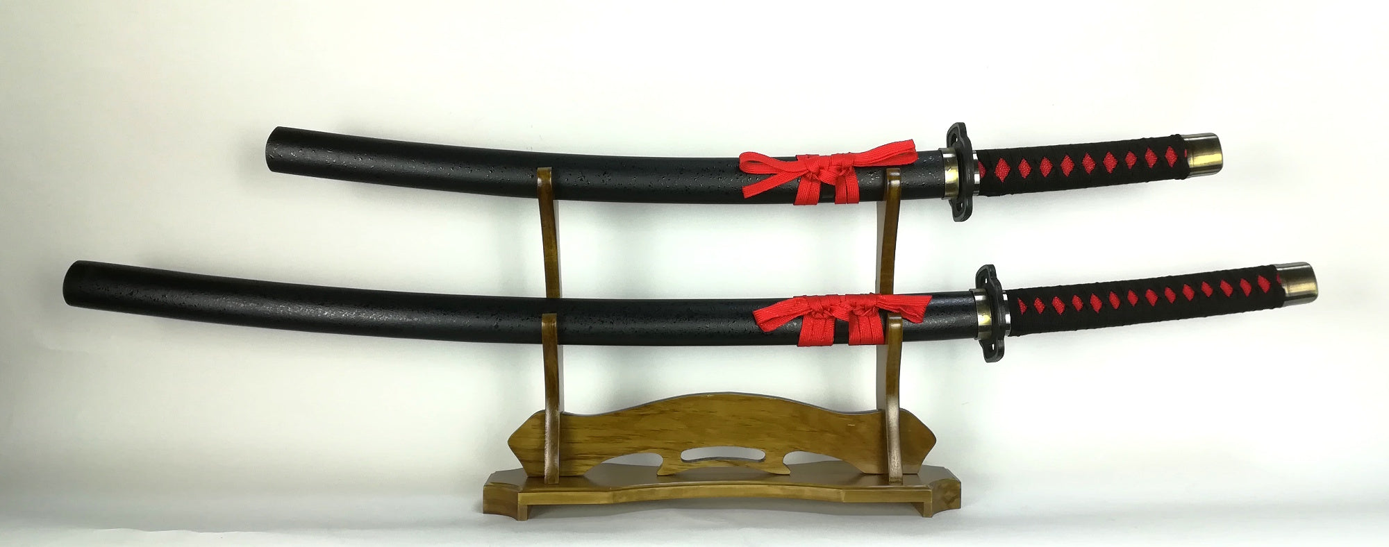 刀掛け 2本掛け 2段 刀スタンド 台座付き 無垢材 刀掛台 原木 刀置き