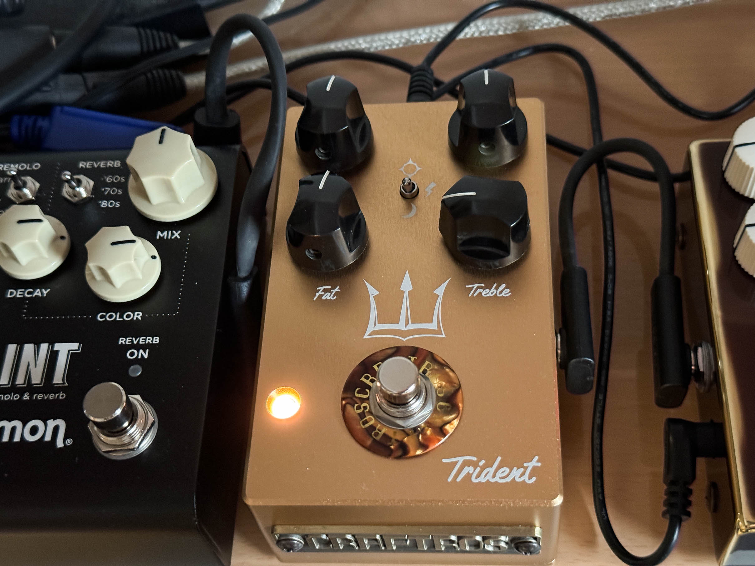 レビュー】CRAFTROS Tridentは幅広いゲインレンジと豊かな倍音で表現力