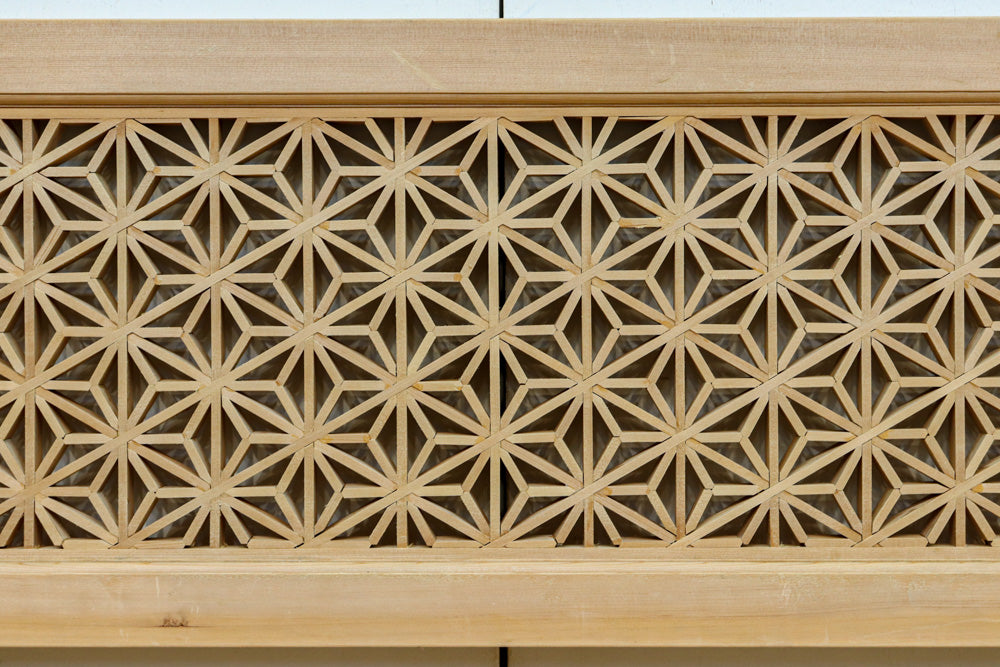 極上!!可憐な麻の葉組子を敷き詰めた木地色欄間 EZ2606 在庫1枚 – 古福