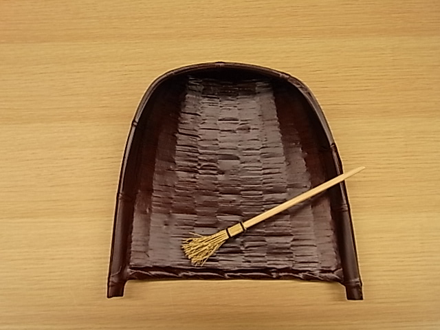 小林漆陶 映える器ギャラリー 岐阜市| 日本一の漆陶器 茶道具の品揃え