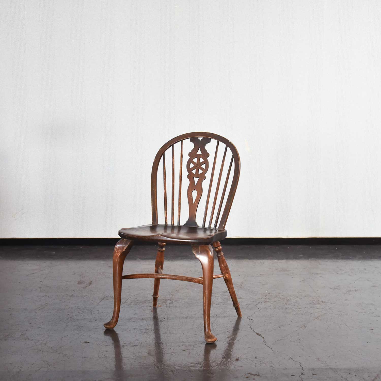 インダストリアル アイアンチェア CH-56 – 神戸アンティークウェアハウス