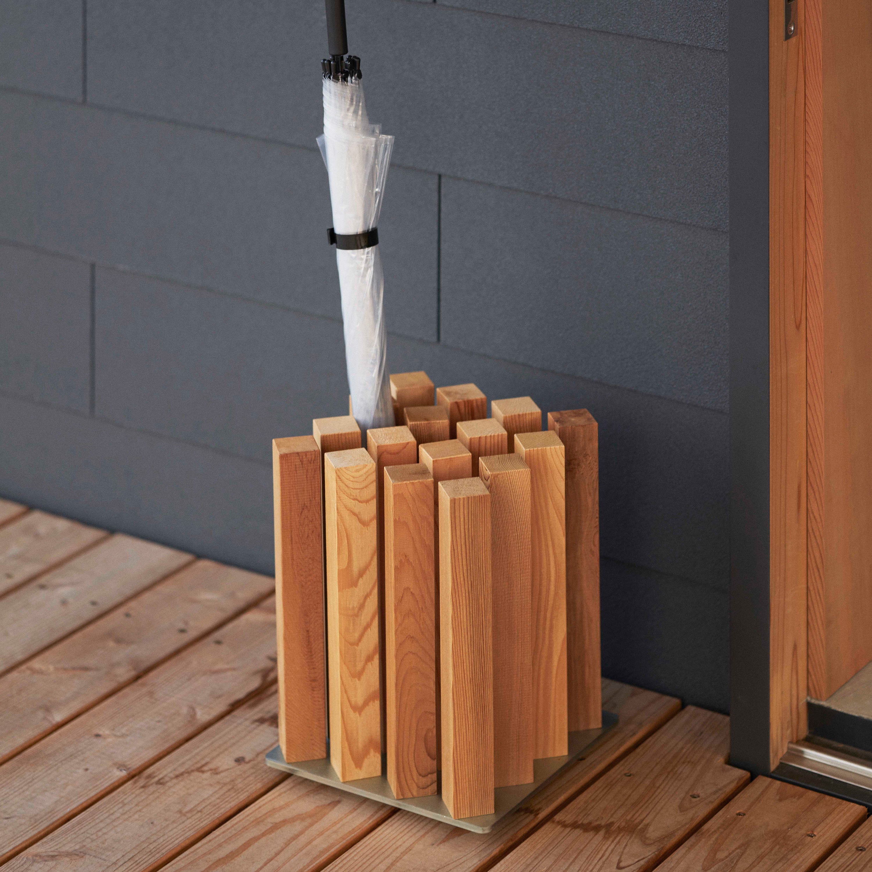 drop1.jpg?crop=center&height=