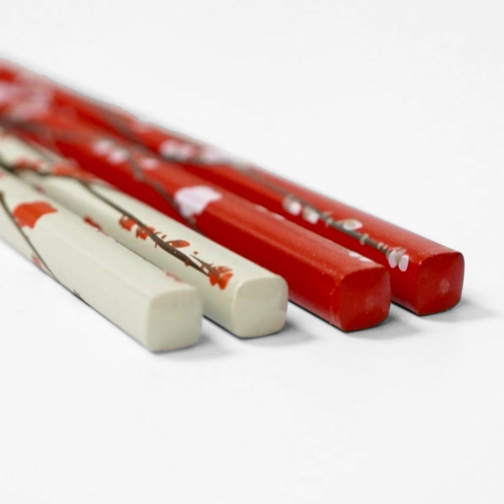 Rimpa 梅紅白ペア 食洗機対応 箸 – 漆器 高翆