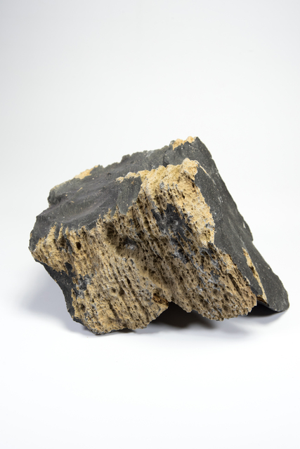 サヌカイトのこと | Klang Klang Sanukite Products