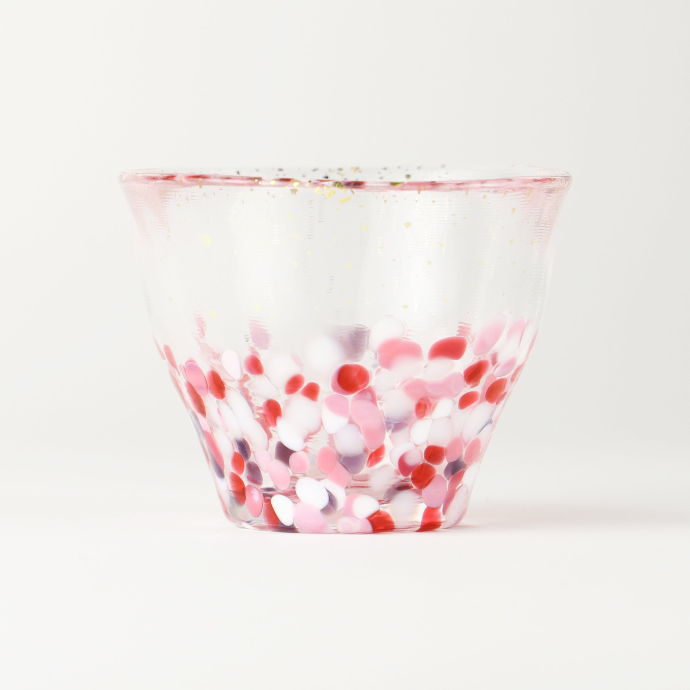 津軽びいどろ / 金彩ぐいのみ / こぼれ桜 | の酒器・グラス | クラフト