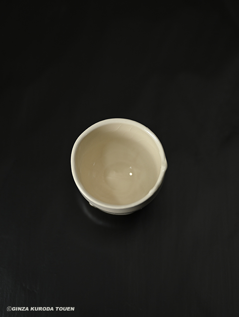 鯉江良二 白いぐい呑 | 銀座 黒田陶苑