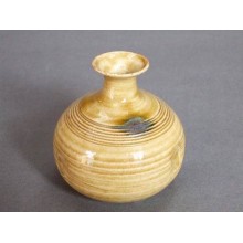 黄瀬戸徳利 | 田村莱山 | 京ものさんぽ