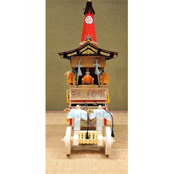 祇園祭ミニチュア山鉾 極上 鶏鉾 大 (木製・本塗り・本絹) | 小刀屋