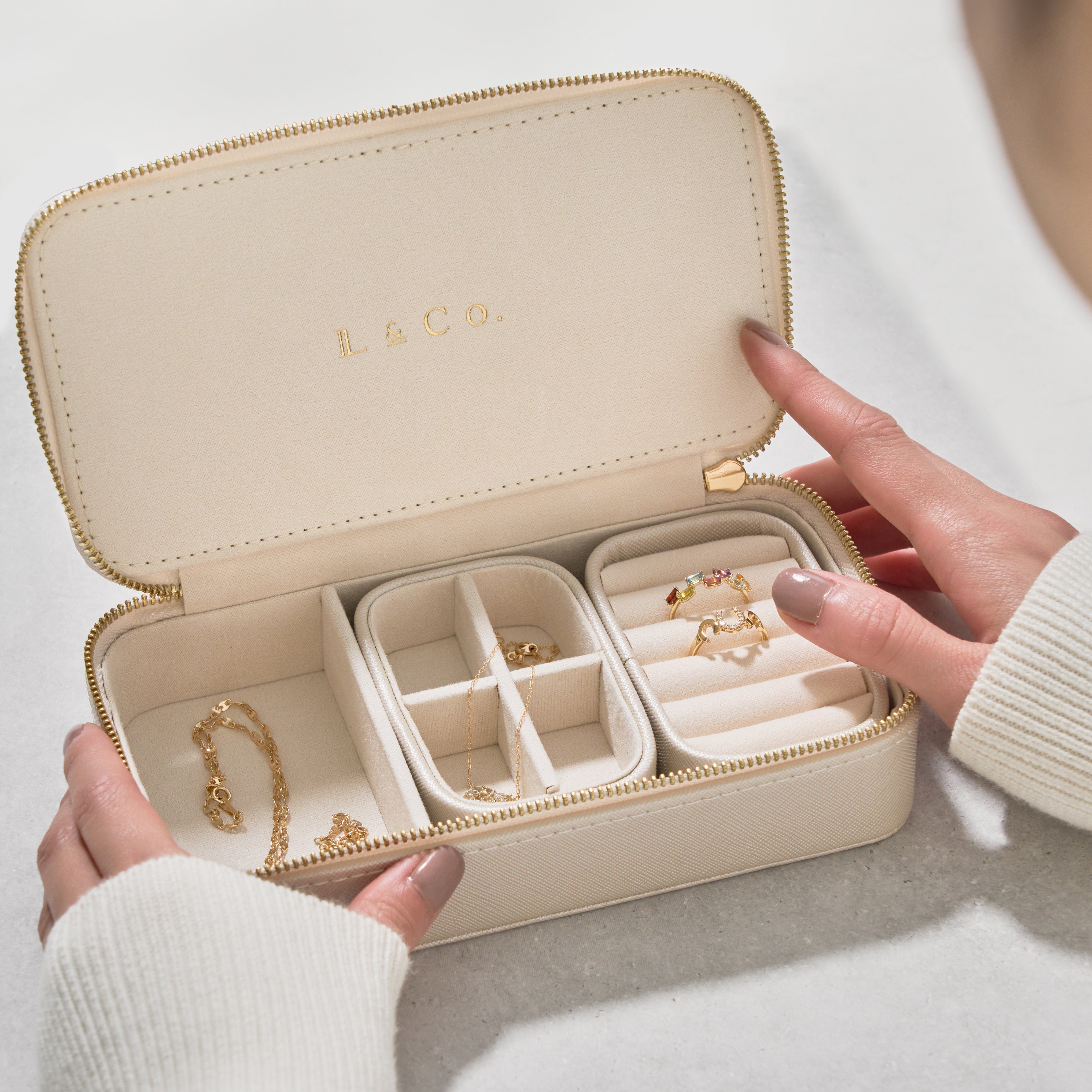 ジュエリーボックス】パールホワイト×ゴールド（大）｜96-4966 – L&Co.
