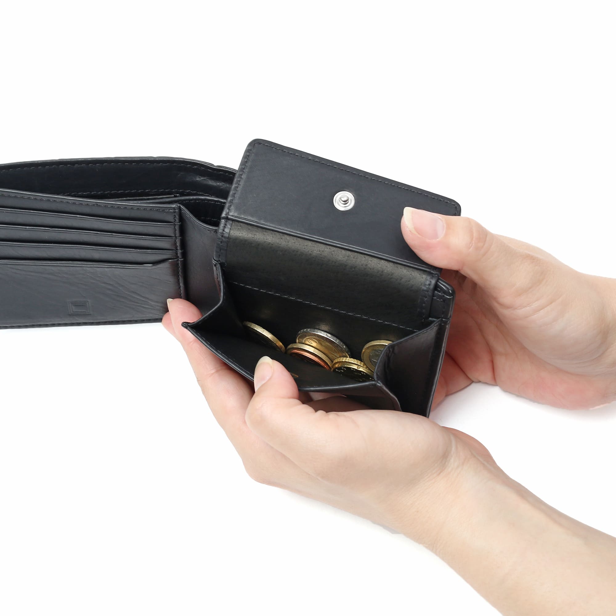 公式】 レザークラフトカンパニー 二つ折りウォレット Sebek ワニ革