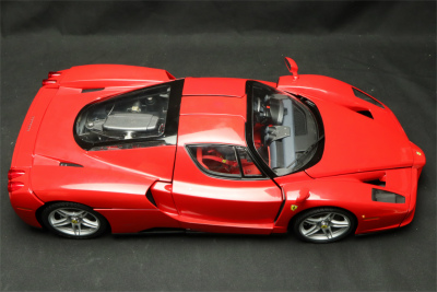 1/10 エンツォ・フェラーリ作ってみた。 | レゴ箱 -LEGO BOX-