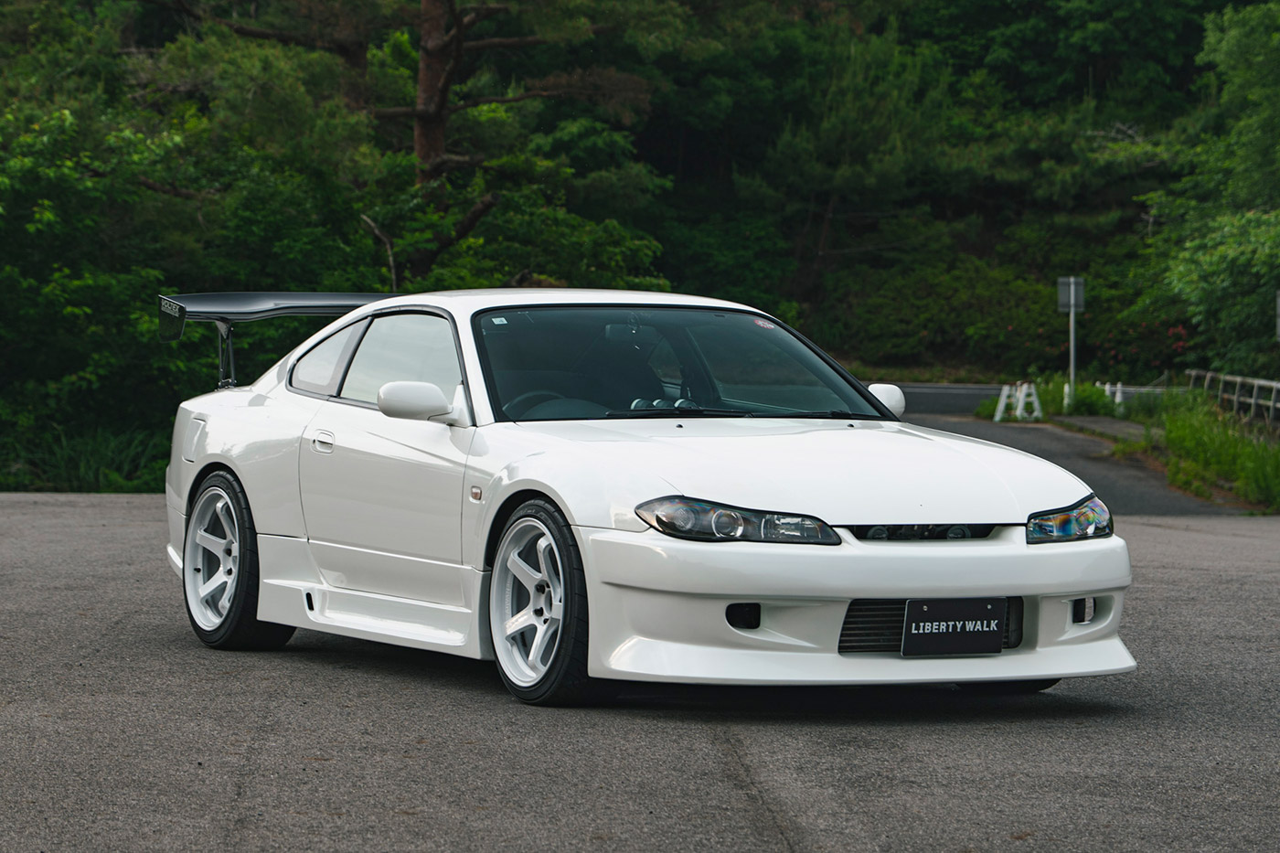 Nissan Silvia S15 - LIBERTY WALK | リバティーウォーク
