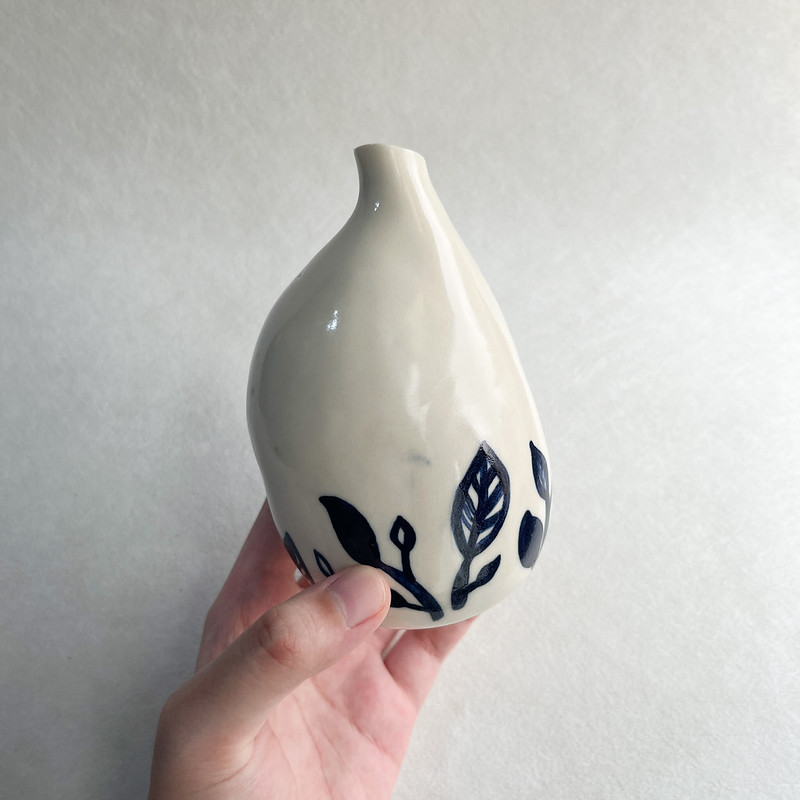 送料無料】台湾 花入 花瓶 陶芸 手作り陶器 ツーもち-陶磁器 - Pinkoi