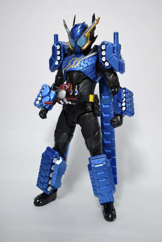 S.H.Figuarts 仮面ライダービルド タンクタンクフォーム レビュー