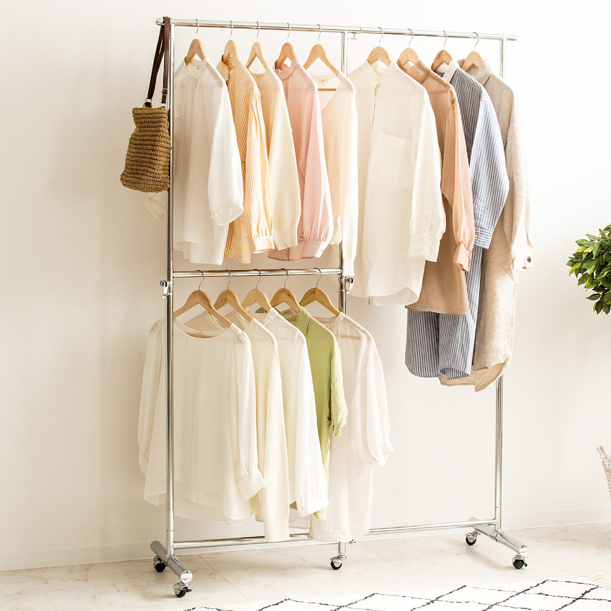 ハンガーラック 2段収納タイプ 高耐荷重 幅78～131cm （ パイプ