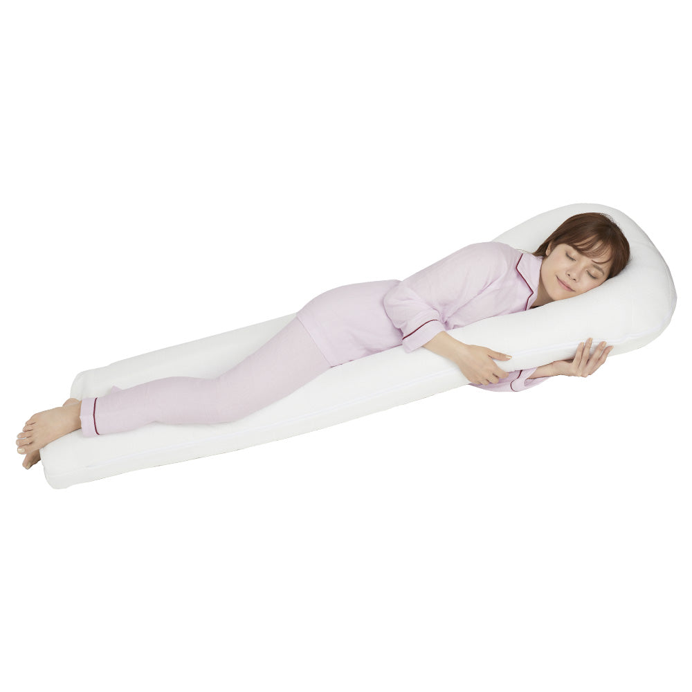 いびきの悩みに朗報！いびきに特化した”横向き寝”のための抱き枕