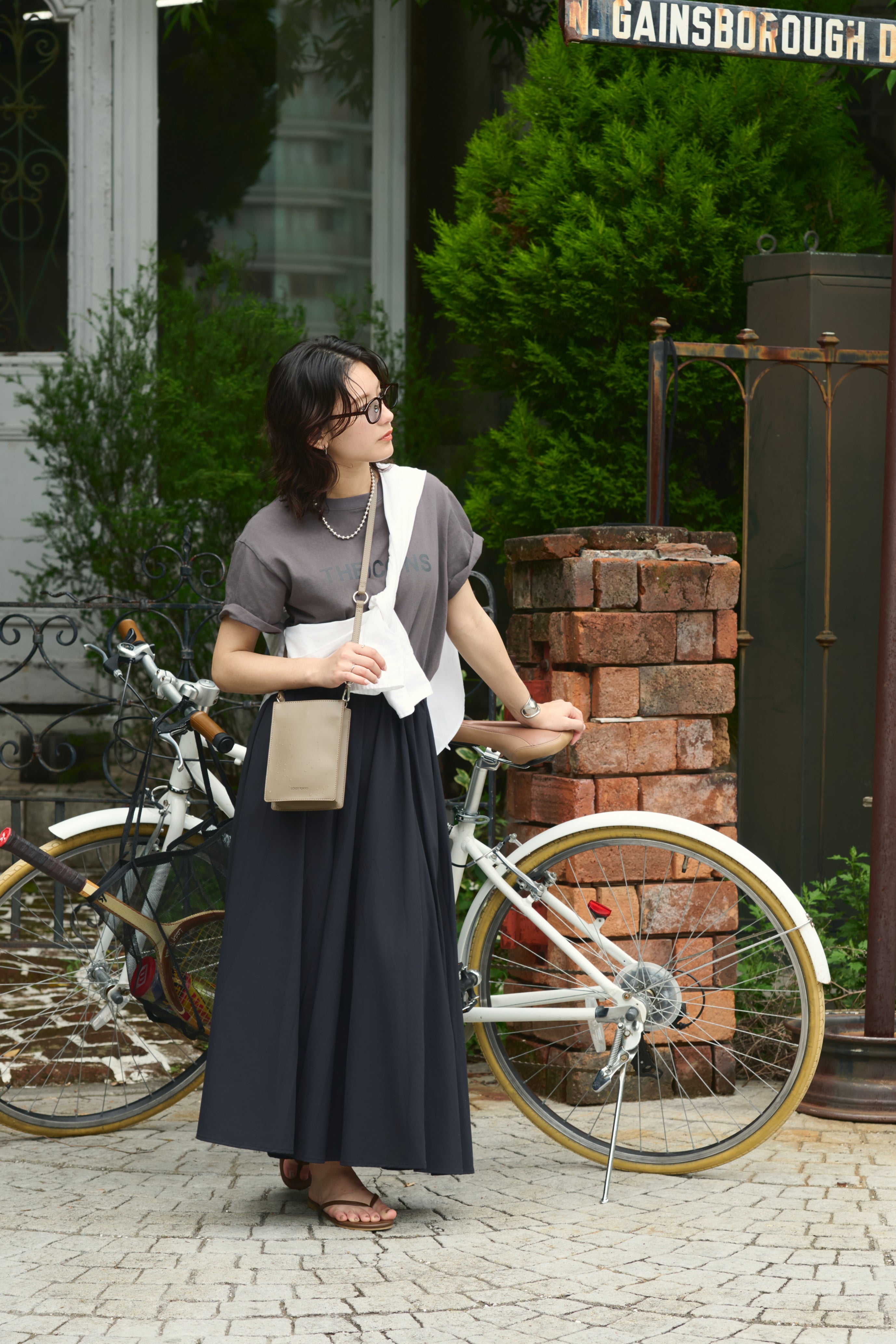 アップルレザー製サコッシュ「Apple Naked Sacoche」 | LOVST TOKYO