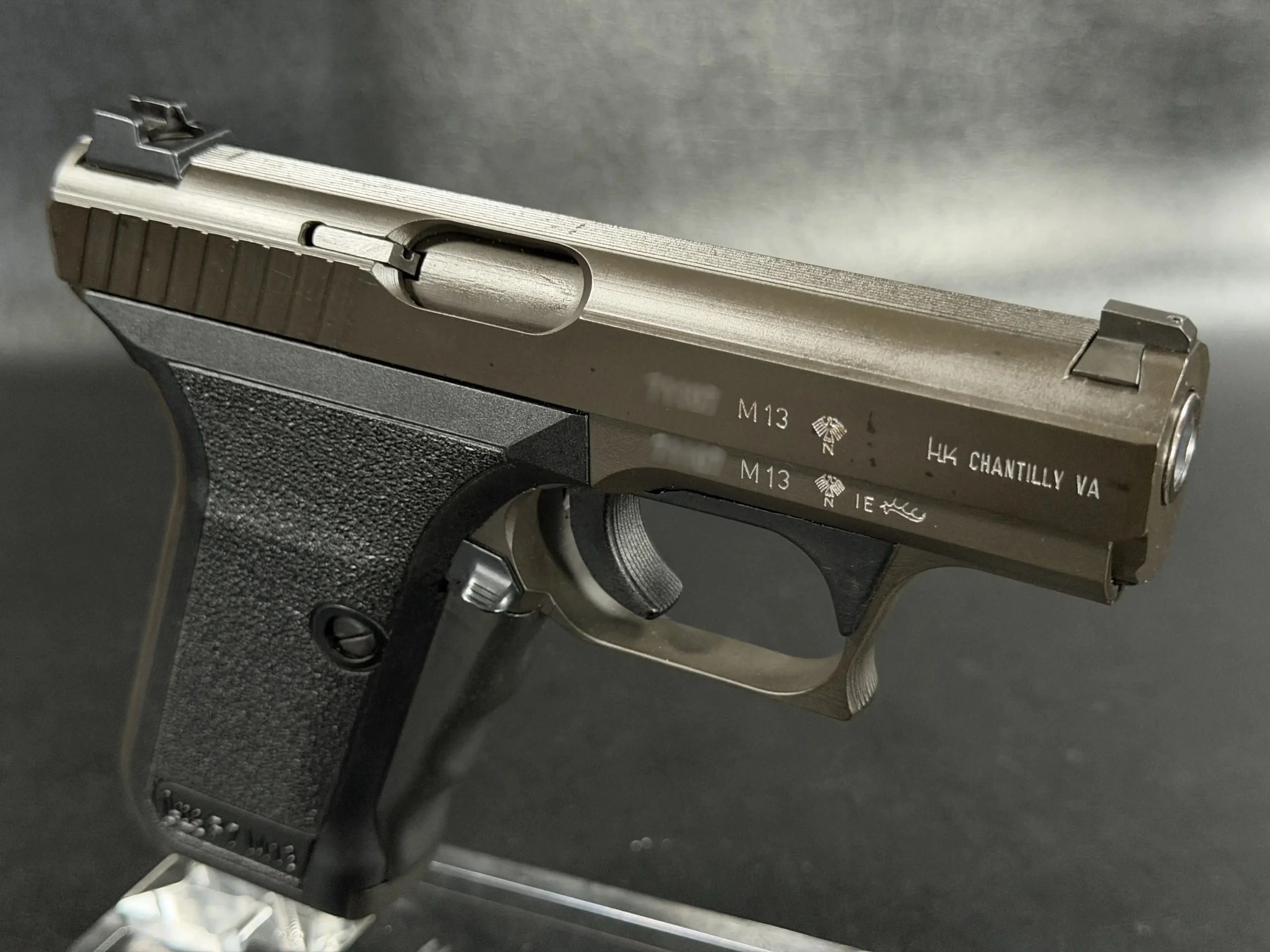 HK P7 M13 | Koch | Luxus Capital