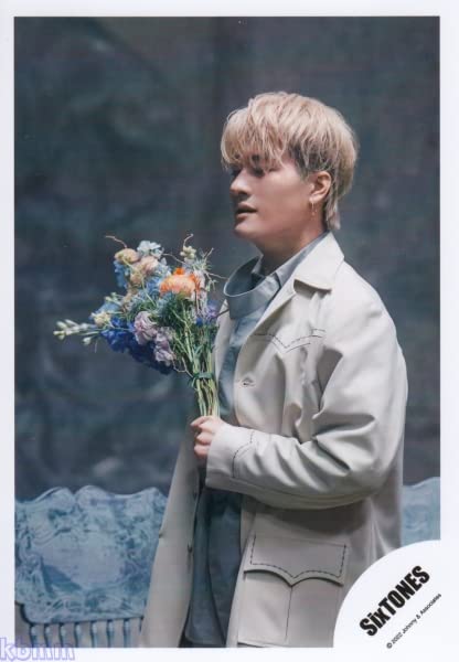 Amazon.co.jp: Six TONES 公式 生 写真（森本慎太郎）ST00838 : おもちゃ