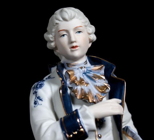 Amazon.co.jp: 極上品KPMDemainドマン貴婦人貴公子素焼き陶器人形2点