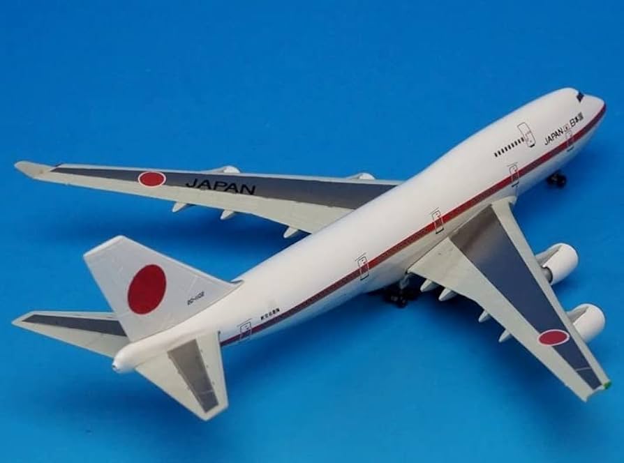 Amazon.co.jp: ドラゴン 1/400 ボーイング 747-400 日本国政府専用機