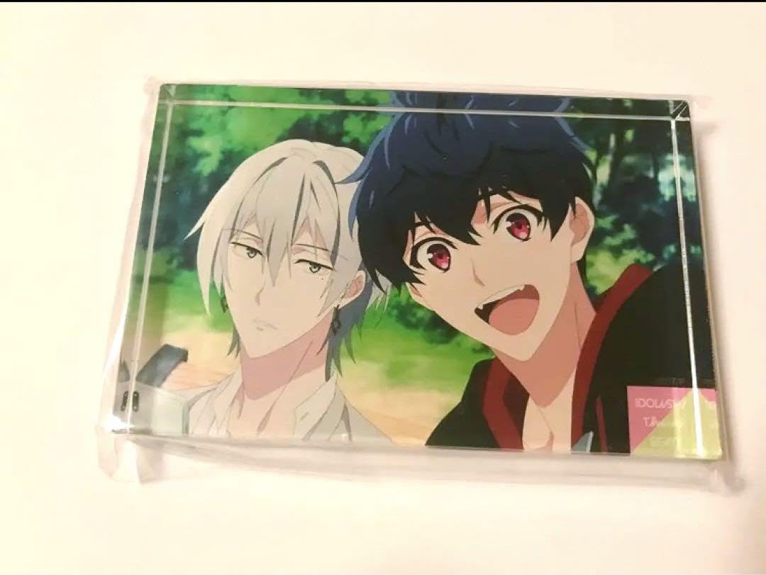 Amazon.co.jp: アイナナ 百 千 アクリルブロック 春原百瀬 折笠千斗 Re