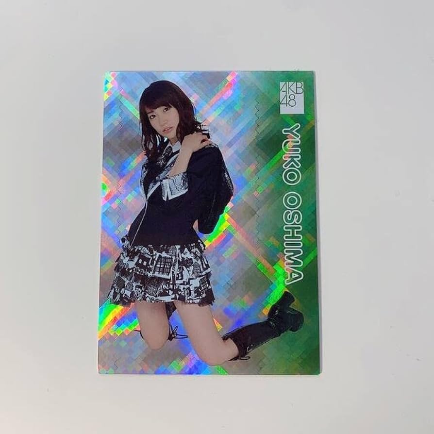 Amazon.co.jp: 大島優子 トレカ 4枚セット : おもちゃ