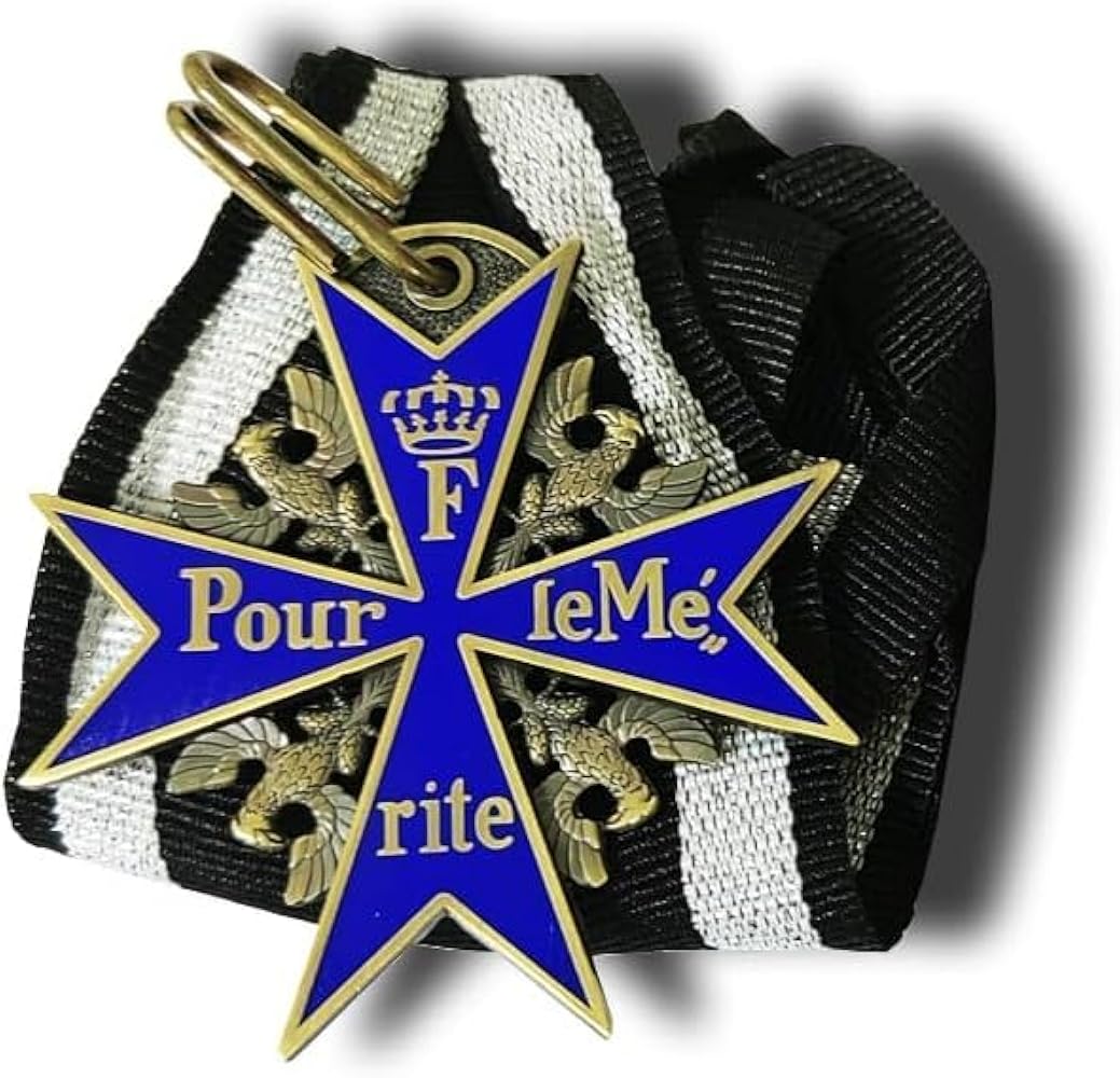 Amazon.com: Macco Pour Le Mérite Blue Max Medal – WWI German