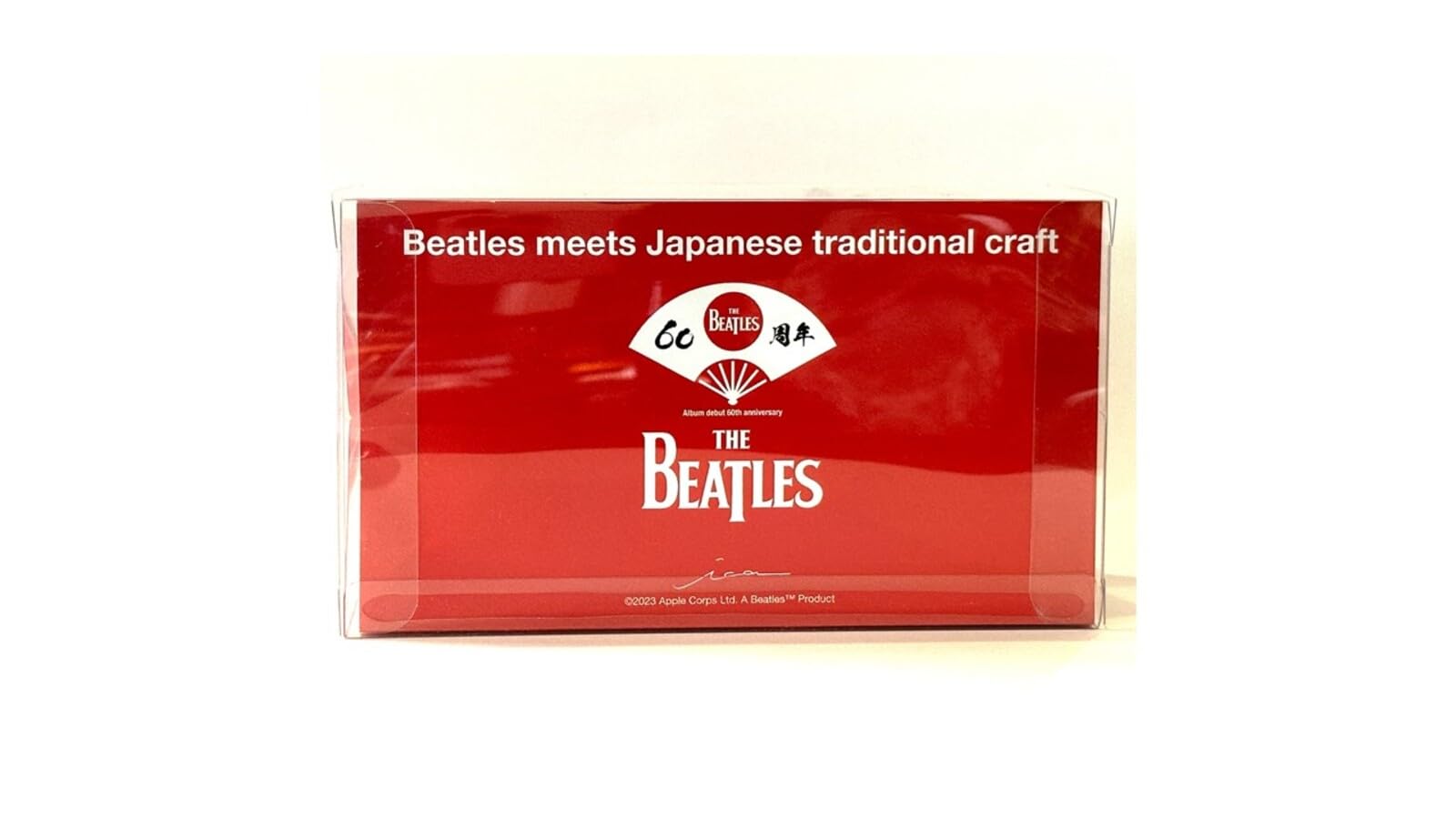 Amazon | 【THE BEATLES×日本伝統工芸品】赤べこ 15cm (赤) | 民芸品