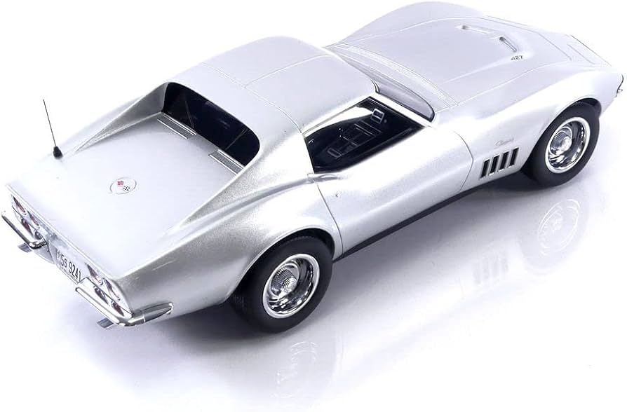 Amazon.com: 1969 Chevy Corvette Silver Metallic 1/18 Diecast Model
