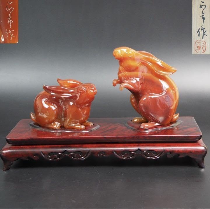 Amazon.co.jp: 名工土橋正市作 極上瑪瑙彫刻兎置物 共箱作歴証明書