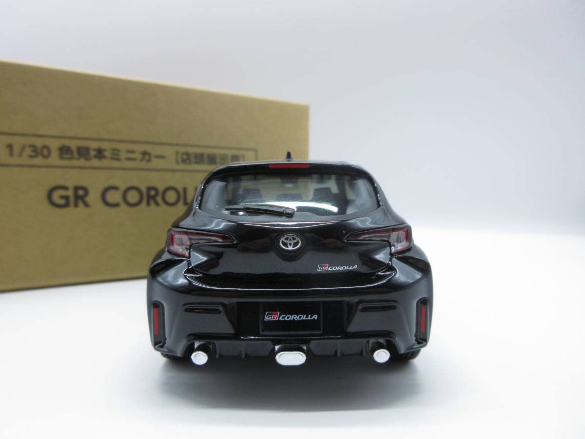 Amazon.co.jp: 1/30 新型GRカローラ プレシャスブラックパール COROLLA