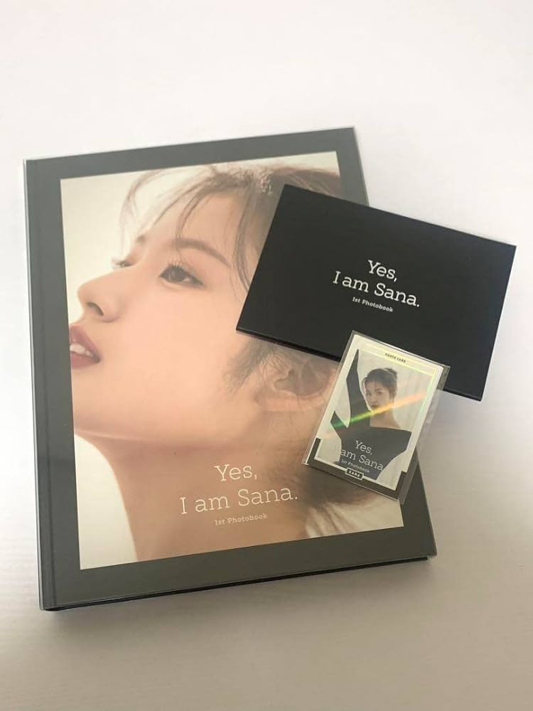 Amazon.co.jp: TWICE サナSANA 写真集 フォトブック Yes, i am sana