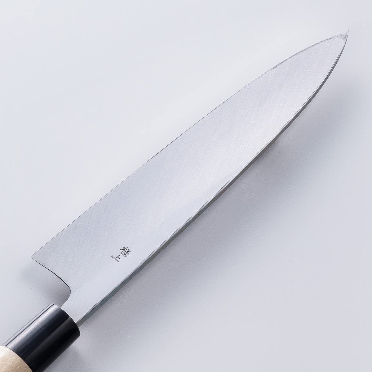 Amazon | 本場「堺」別誂 元兼 身卸包丁 210mm 水牛柄 木鞘付 白紙鋼